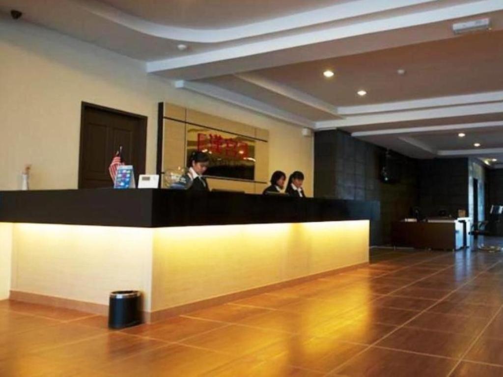 Han Palace Hotel Semporna Exterior foto